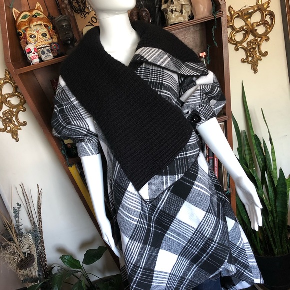 Patrizia Luca Milano Flannel Wrap Cape Coat Jacket - Picture 4 of 7